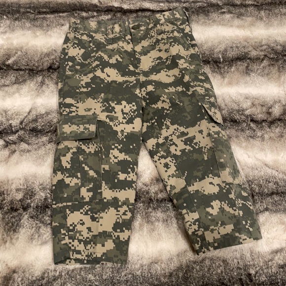 Army ACU kids size 4 - Picture 5 of 6
